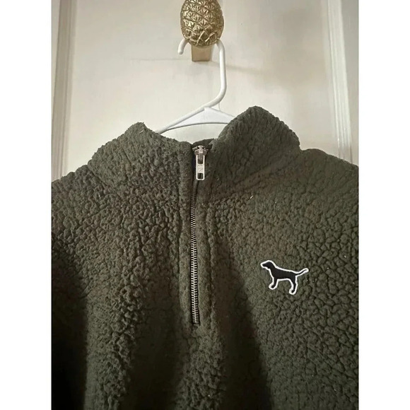 PINK Victoria’s Secret Women’s size Medium dark green sweater - Picture 4 of 8